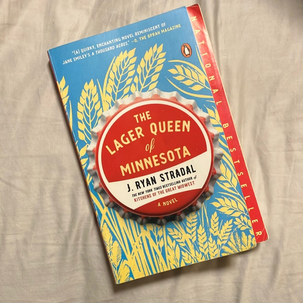 The Lager Queen of Minnesota Paperback